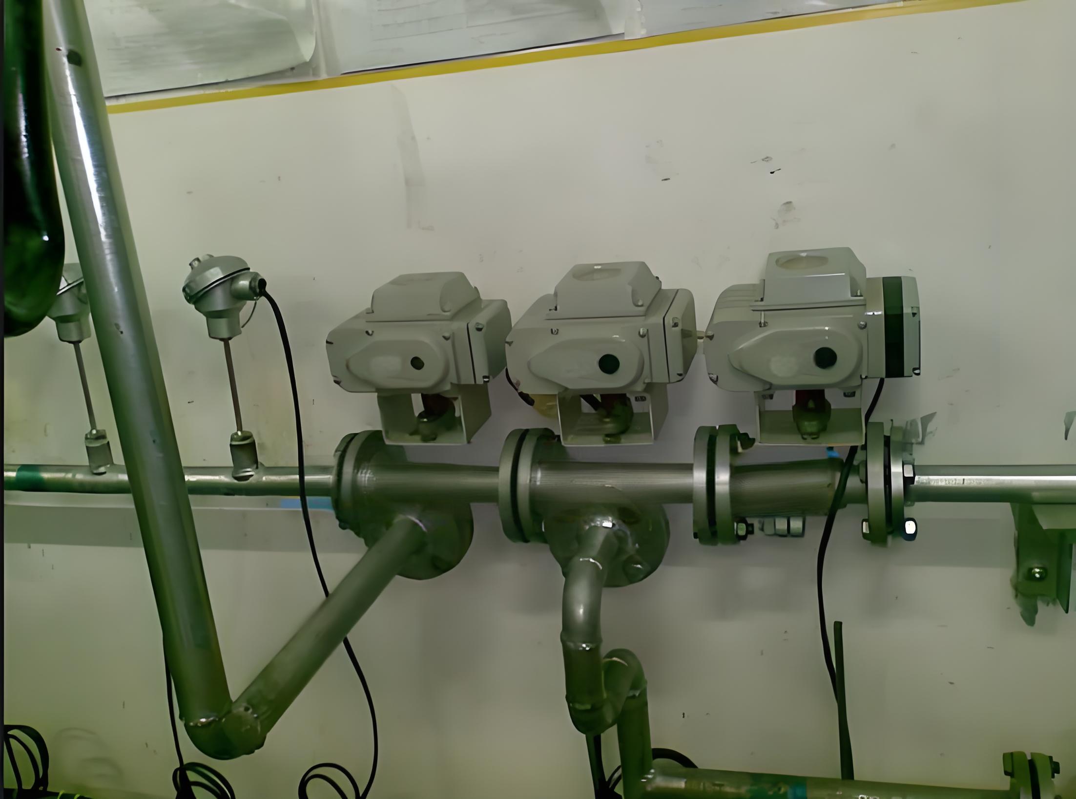 電動球閥